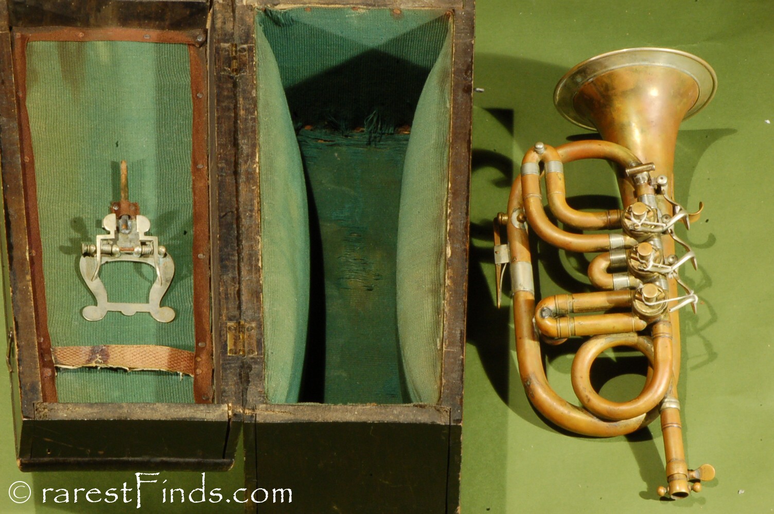 Civil war with rotary valves in original wooden case