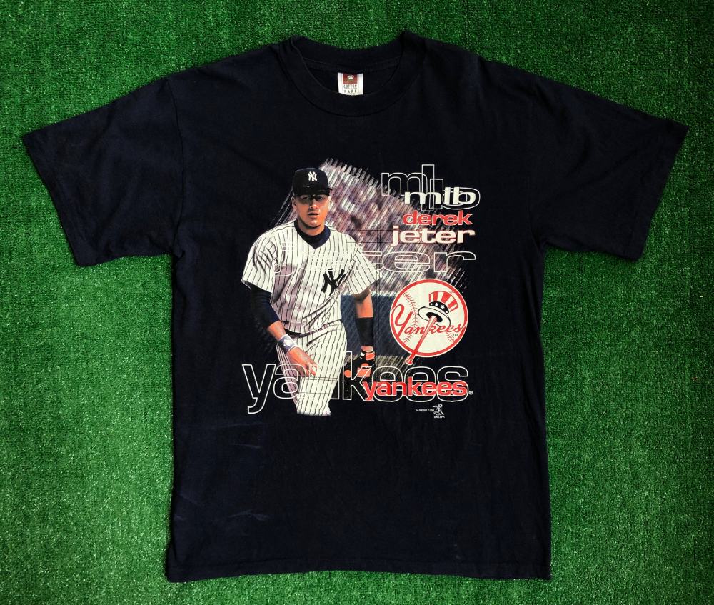 1999 New York Yankees Derek Jeter MLB T Shirt Size Large Rare VNTG