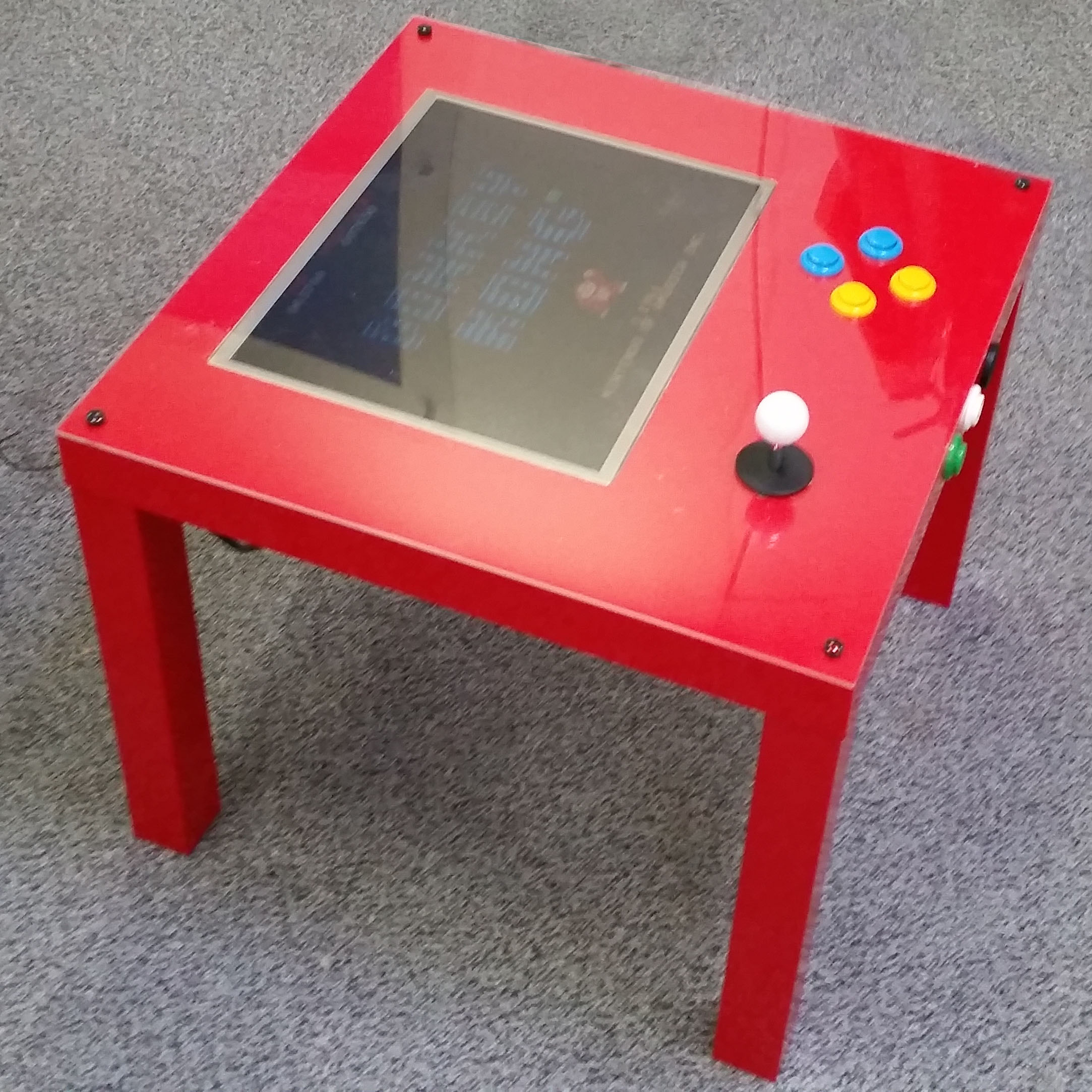 A Raspberry Pi + IKEA arcade table to make yourself Raspberry Pi