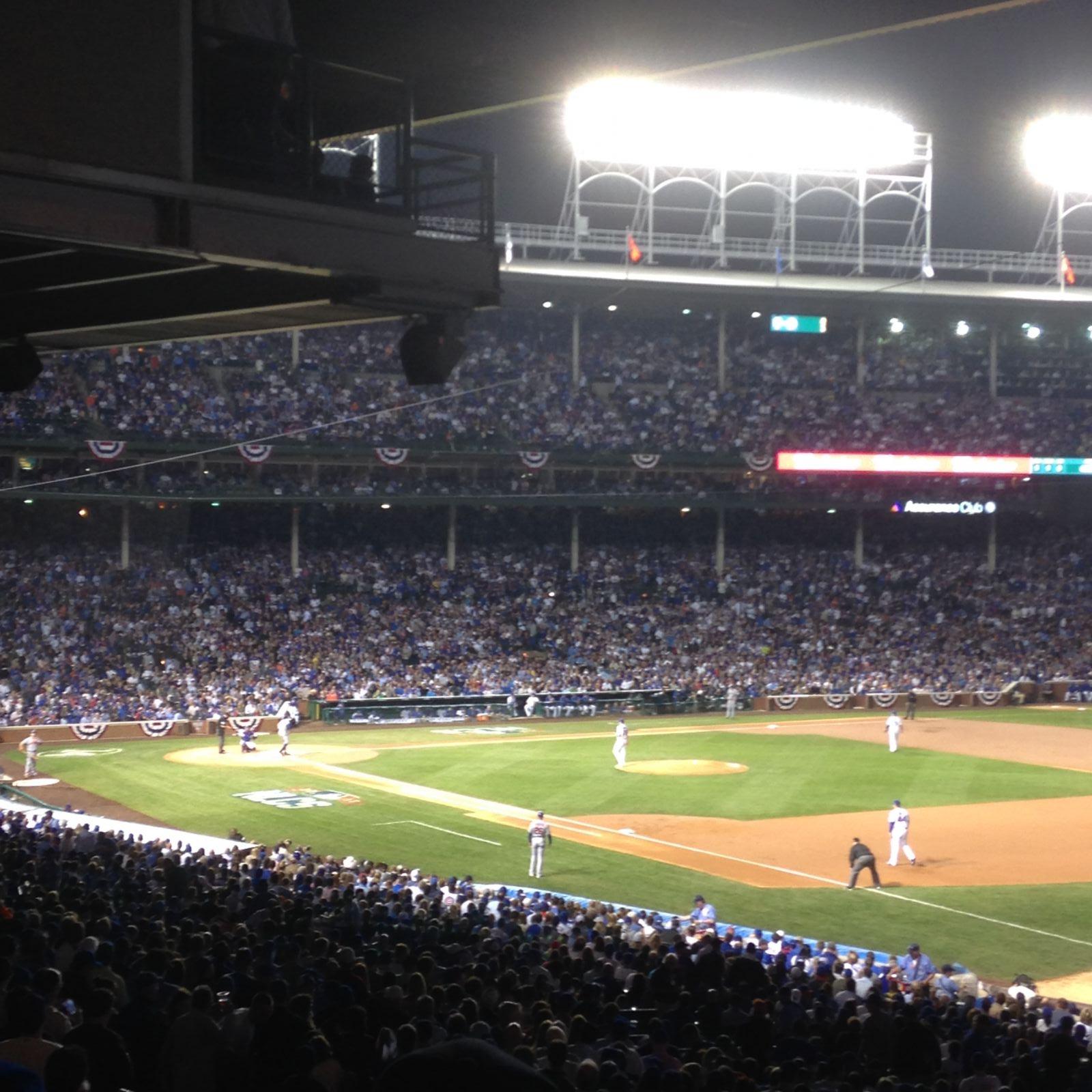 Top 102+ Background Images What Are Bleacher Seats At Wrigley Field