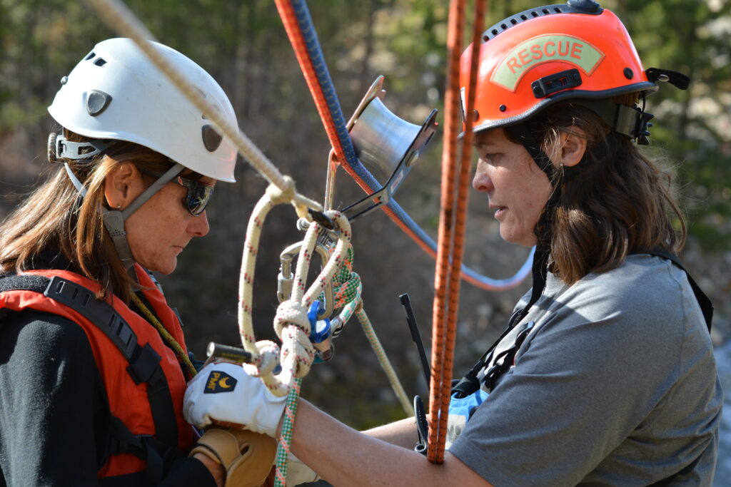 Rescue Gear For Women Raven RSM