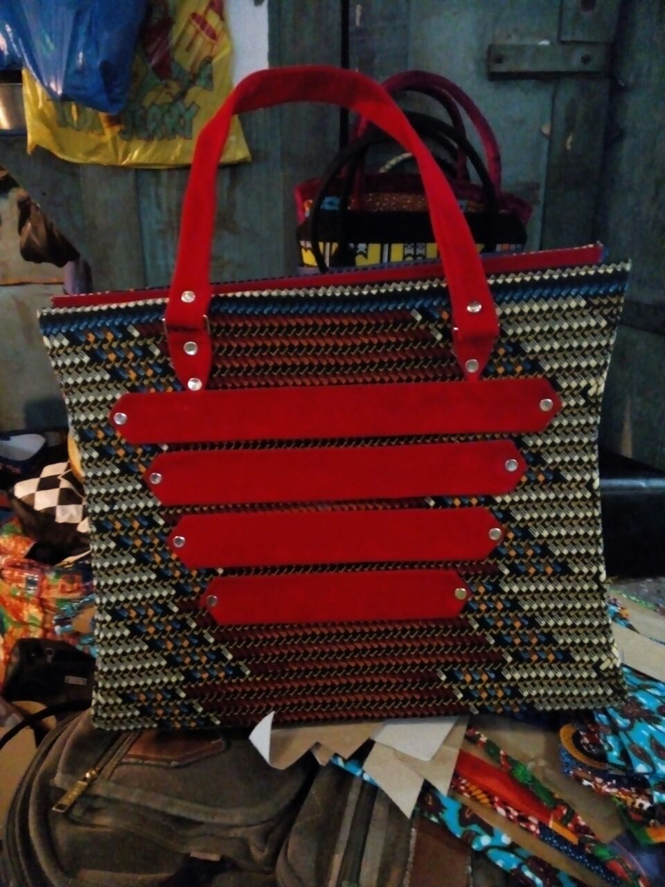 African bags galore. Get yours now! Raw Gist