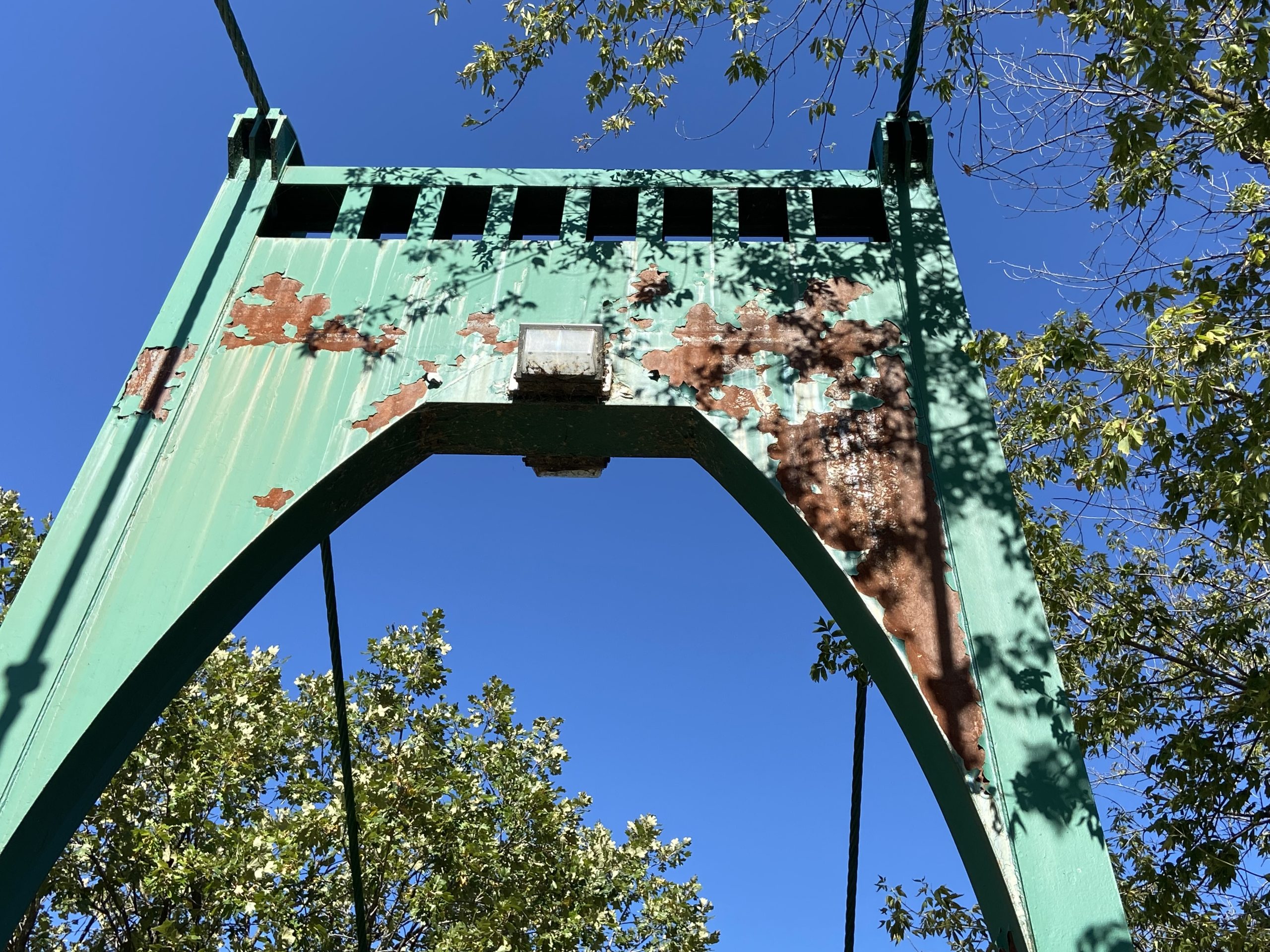 Riverside Twp. may settle for ‘perfunctory’ bridge paint job