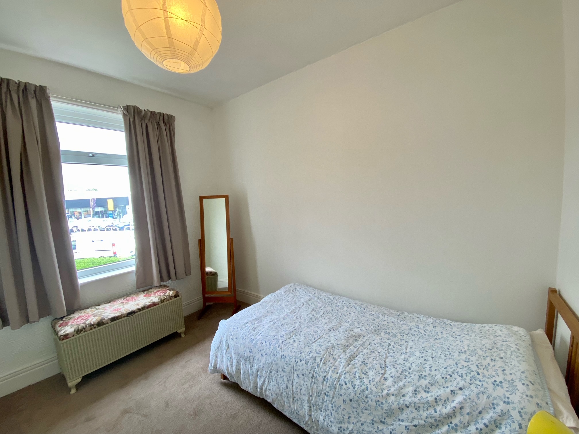 181 Bosworth Gardens, Heaton, Newcastle upon Tyne, NE6 5UP Ron Breen