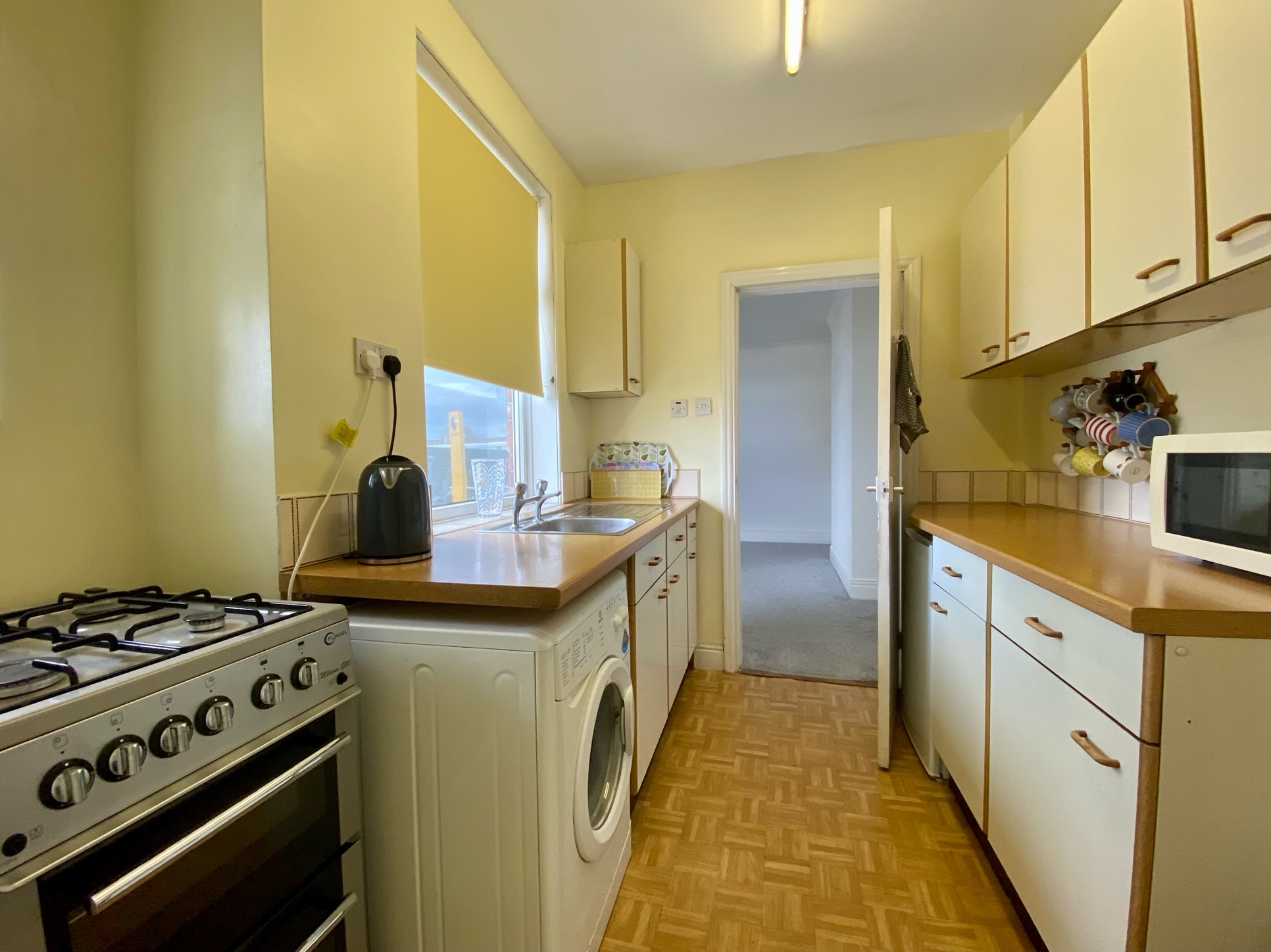 181 Bosworth Gardens, Heaton, Newcastle upon Tyne, NE6 5UP Ron Breen