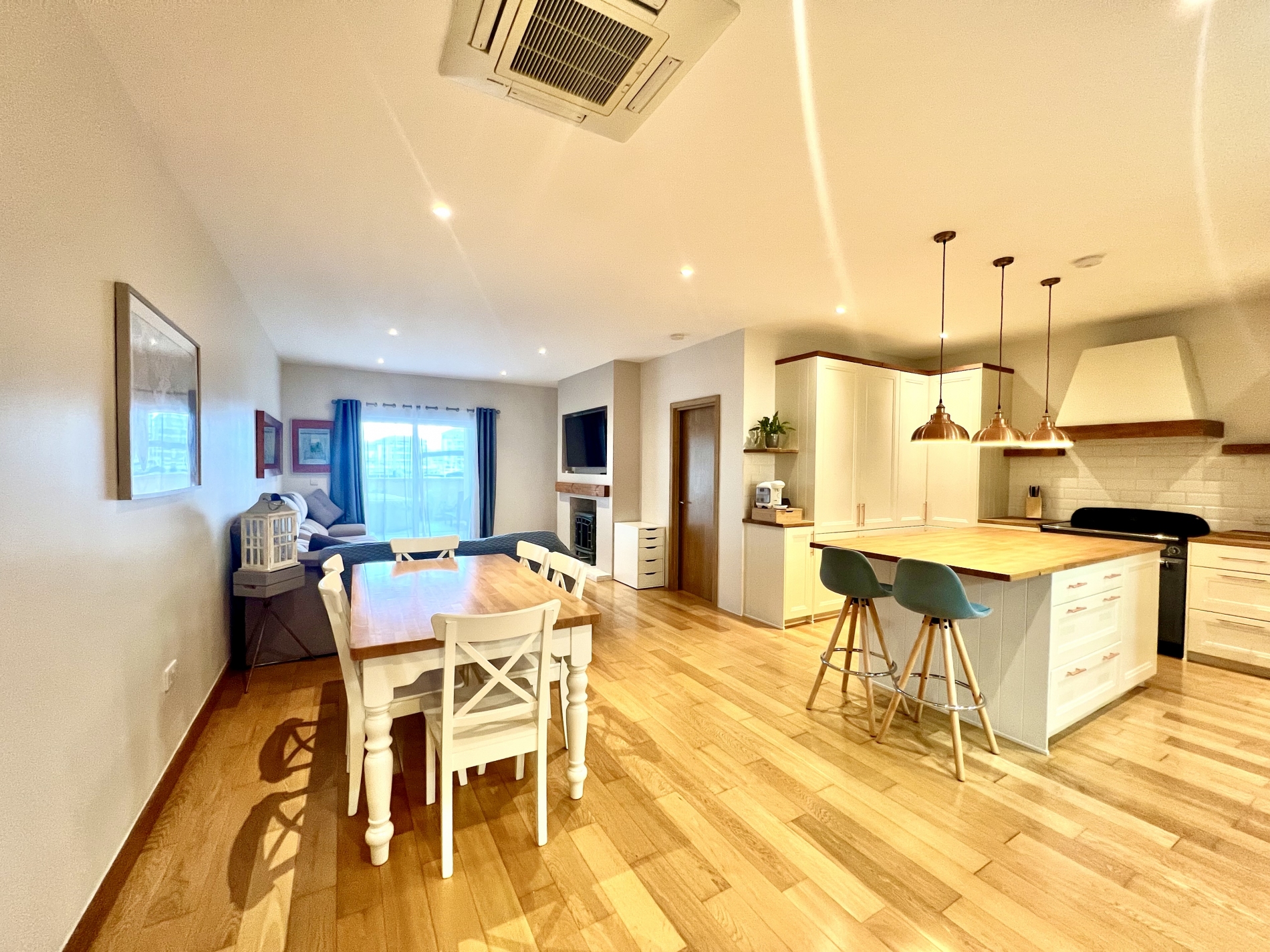 PG10544 Apartment Queensway Quay Property Gibraltar