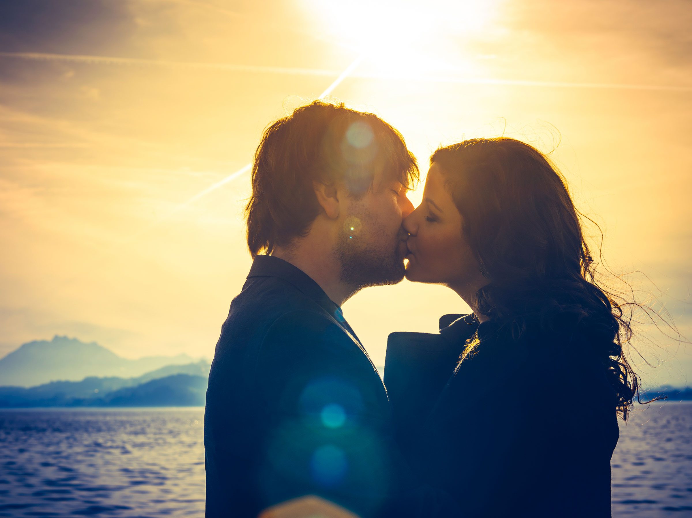 10 Tips for Finding True Love and Happiness
