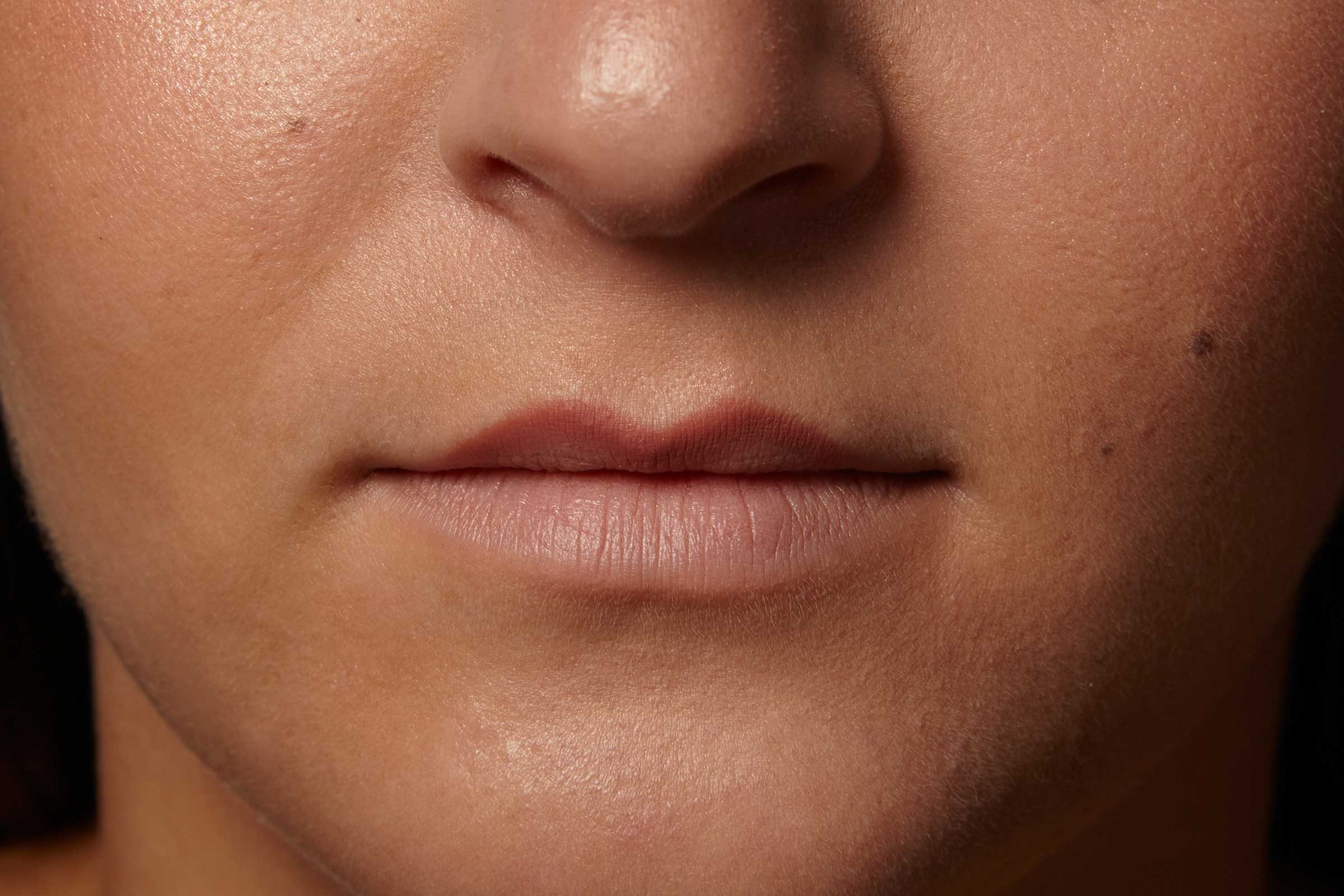 Full Lips 9 Makeup Tricks Reader's Digest(019)