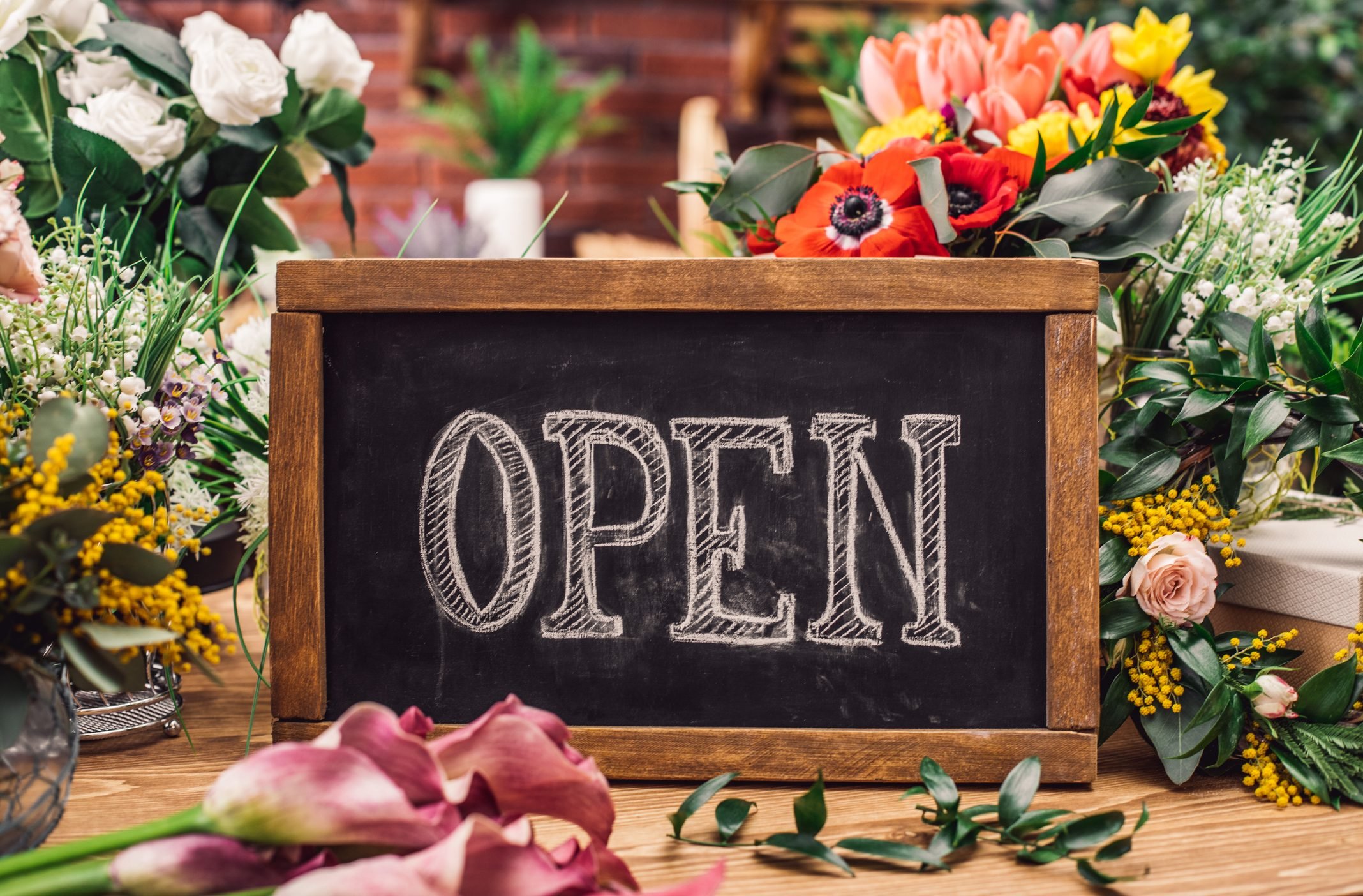 26 Stores Open on Easter Sunday 2022 Walmart, Target, Costco Easter Hours