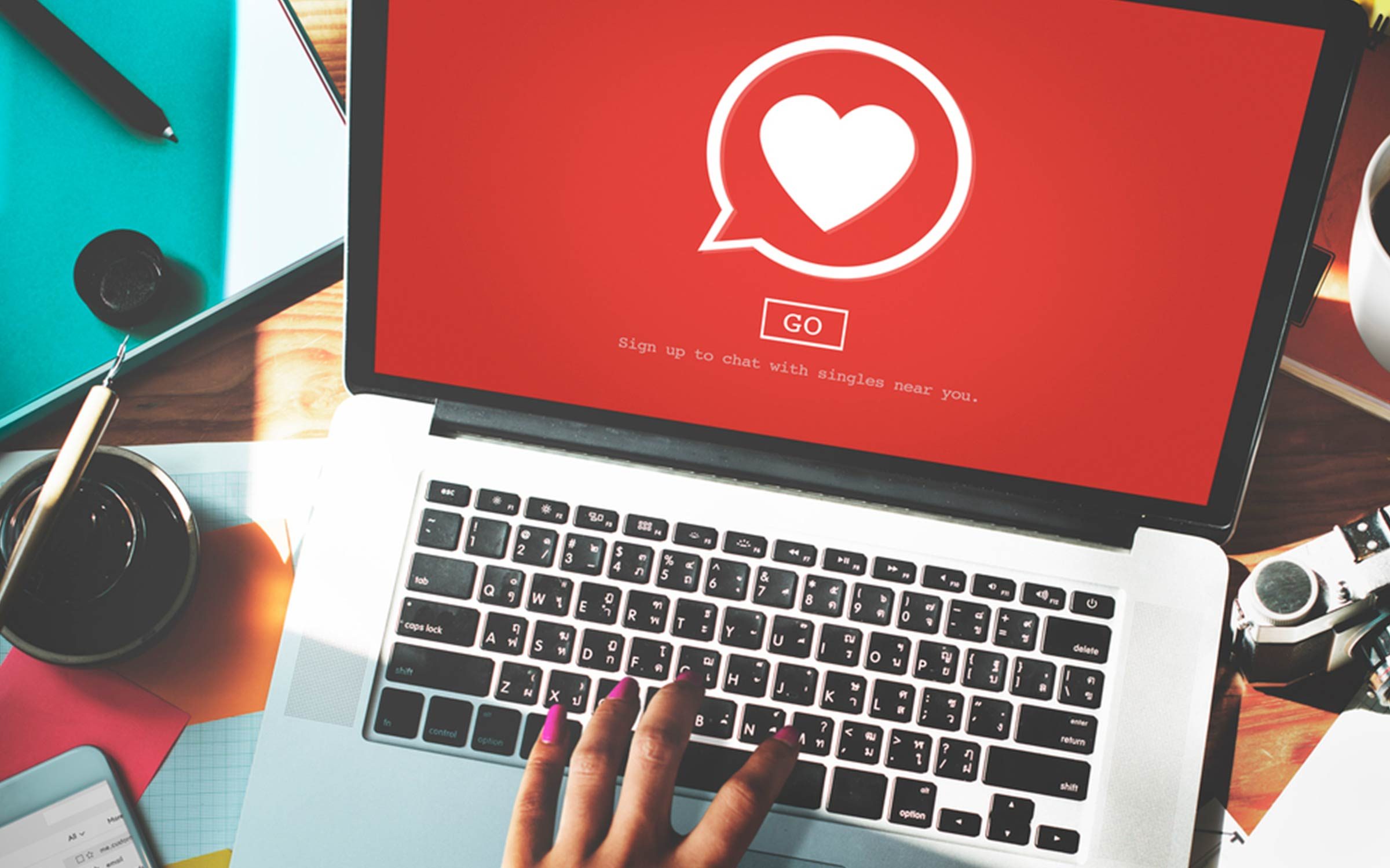 Science Just Proved That Online Dating Is a Waste of Your Time Reader