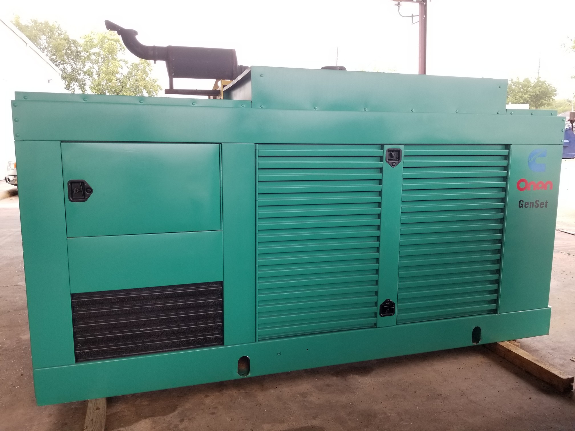 Used Cummins 300DFCB Generator Set React Power Solutions