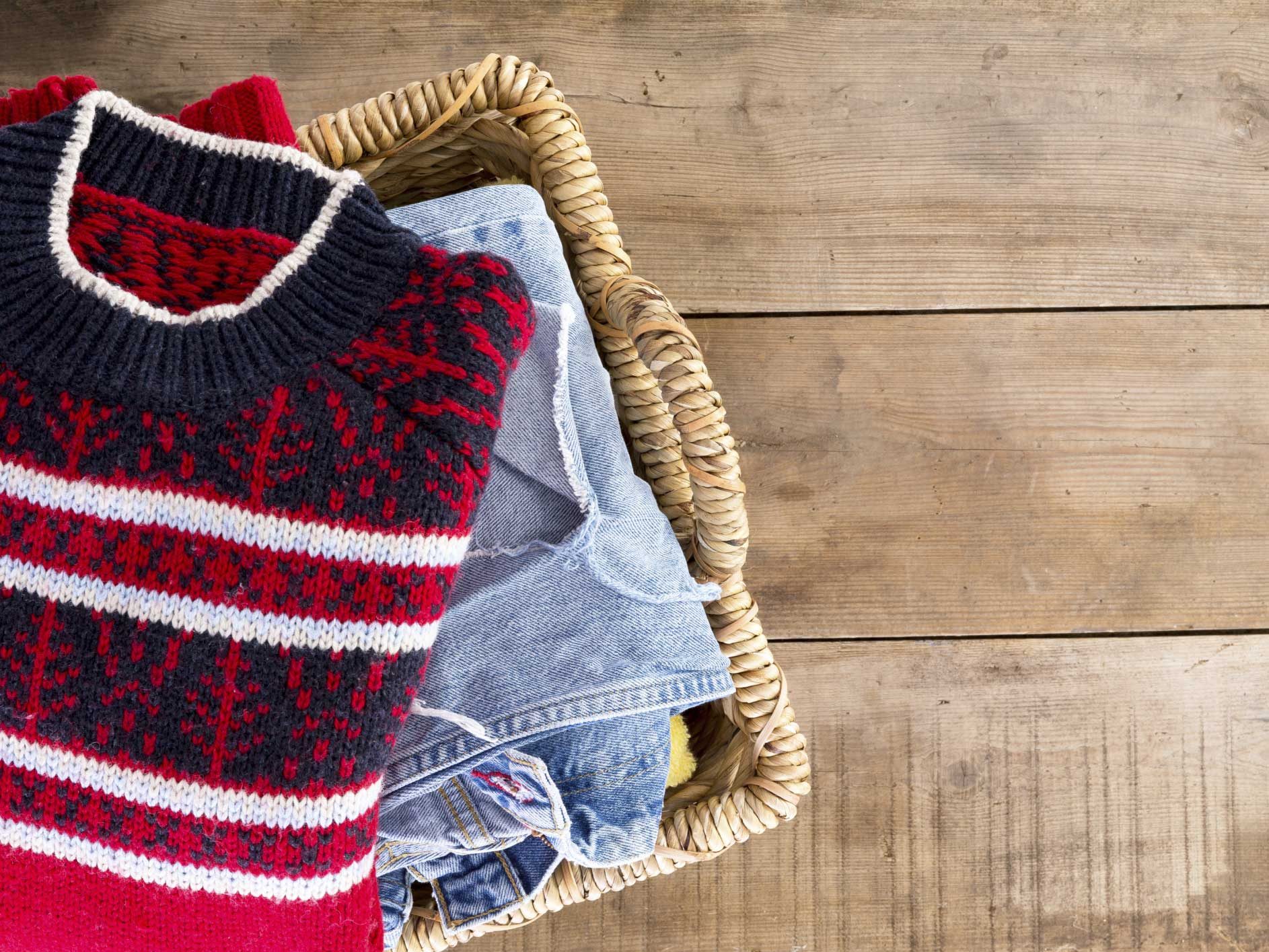 6 Tips for Storing Your Summer Wardrobe