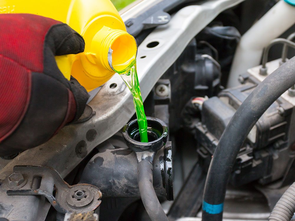 13 Things You Should Never Do To Your Car Reader's Digest Canada