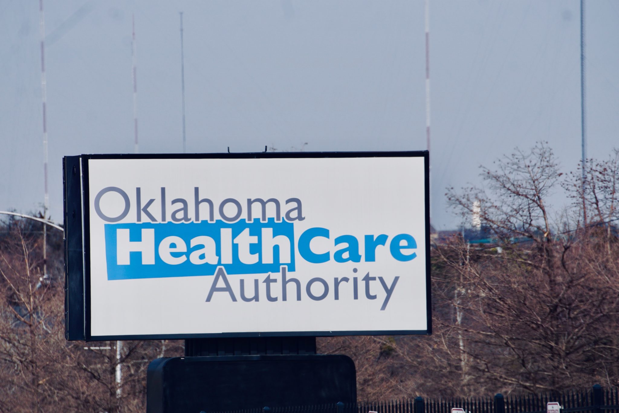 Oklahoma chooses vendors for 2 billion program partially privatizing