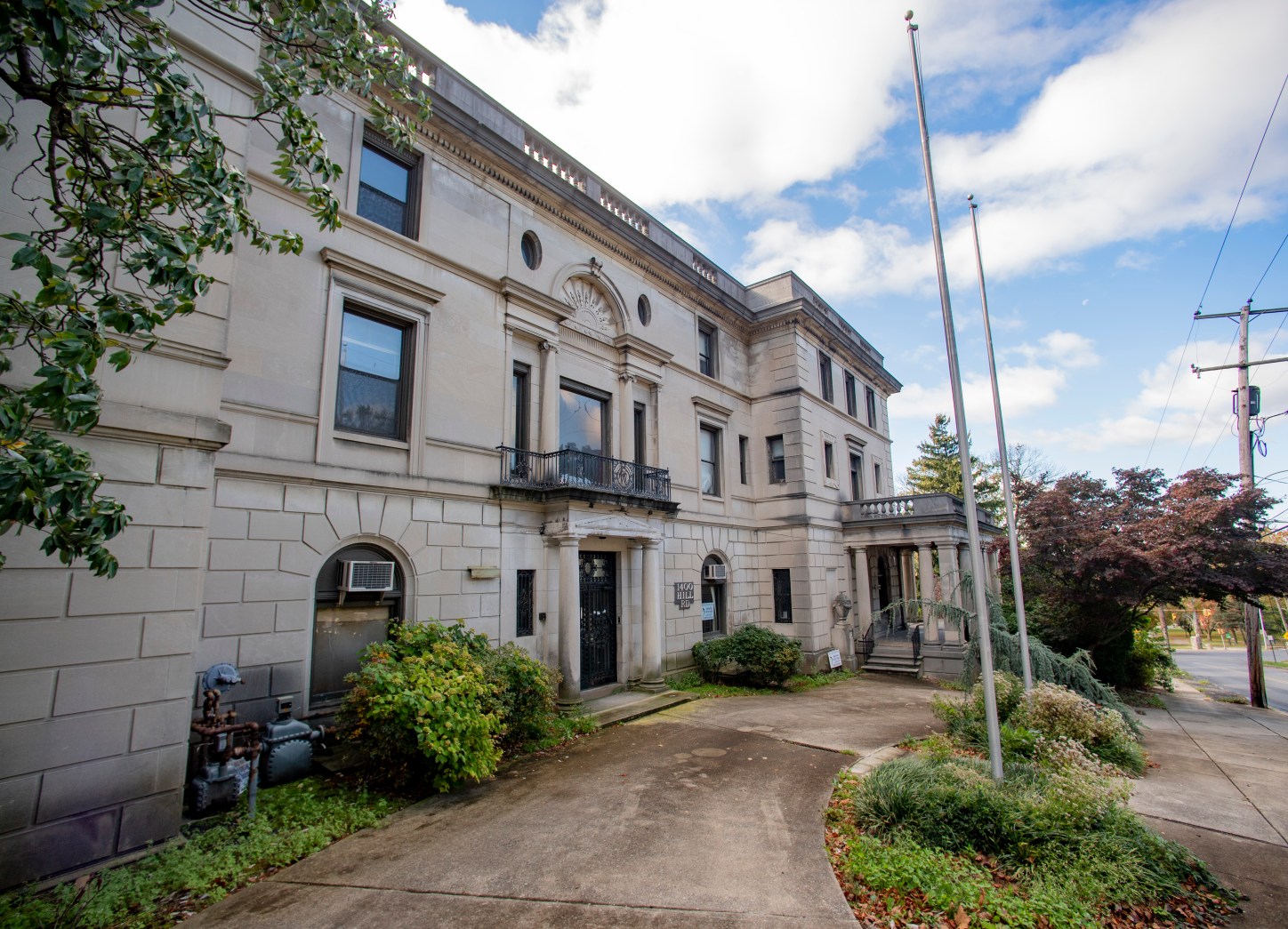 Plan is withdrawn for arts charter school at former Reading Central
