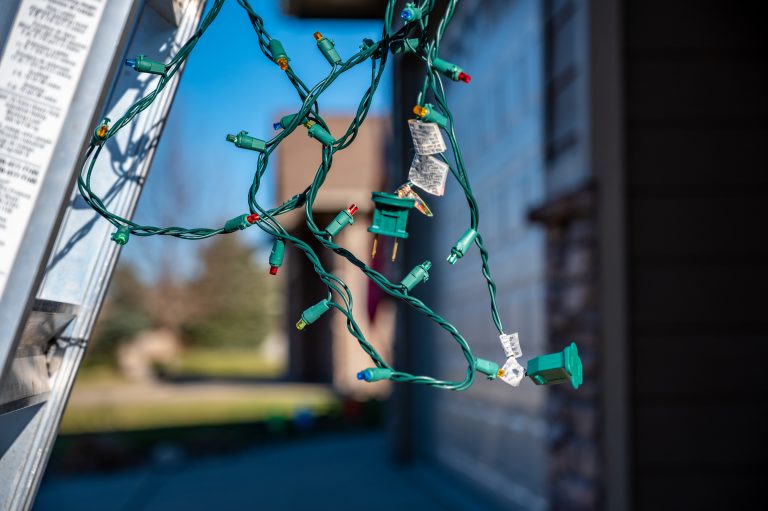 How to Store Christmas Lights (The Right Way) Ready Steady Store