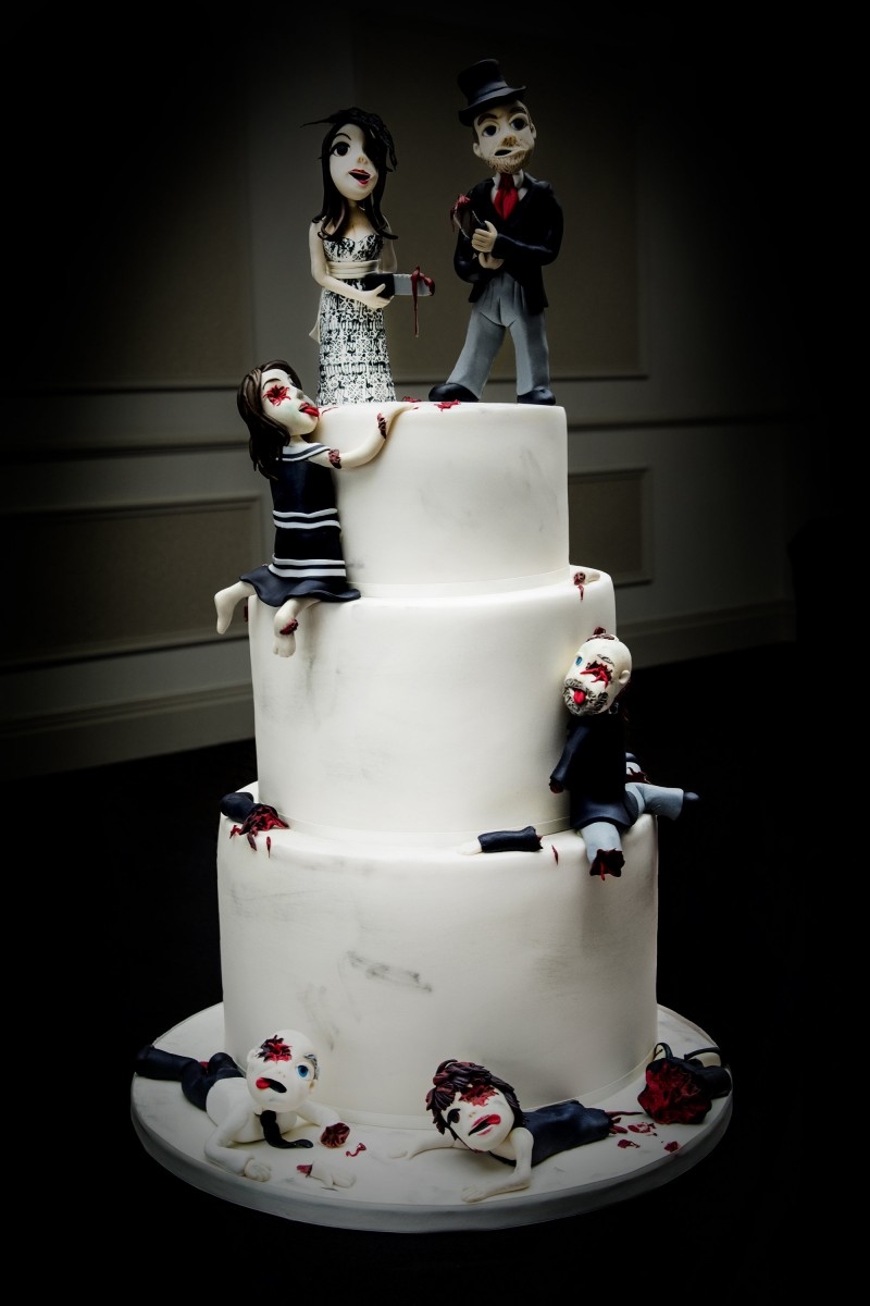 Hotel transformed into "hell" for horror themed wedding RealFix