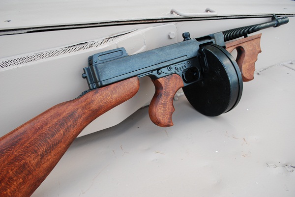 Replica Thompson Machine Gun | Replica Drum Mag Tommy Gun