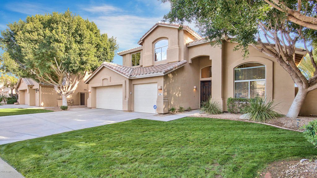 Beautiful Lakefront Home for Sale in Ocotillo, Chandler