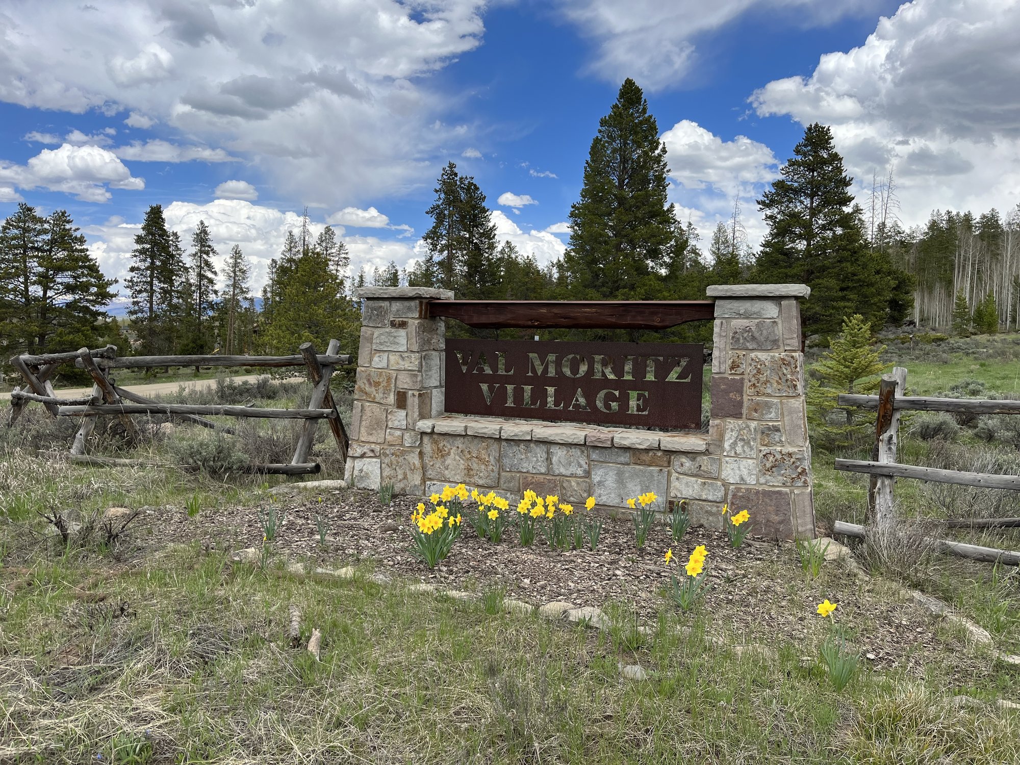  Neighborhoods + Subdivisions