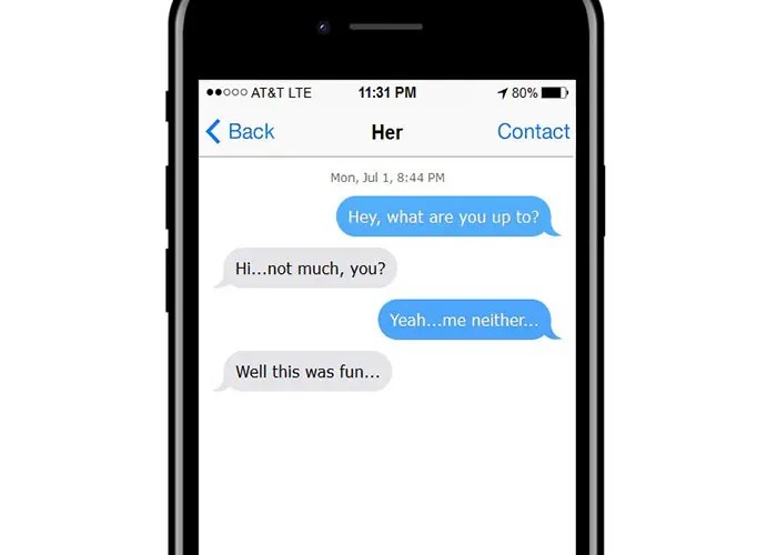 15 Texts You Should NEVER Send To A Woman (Avoid At All Costs)