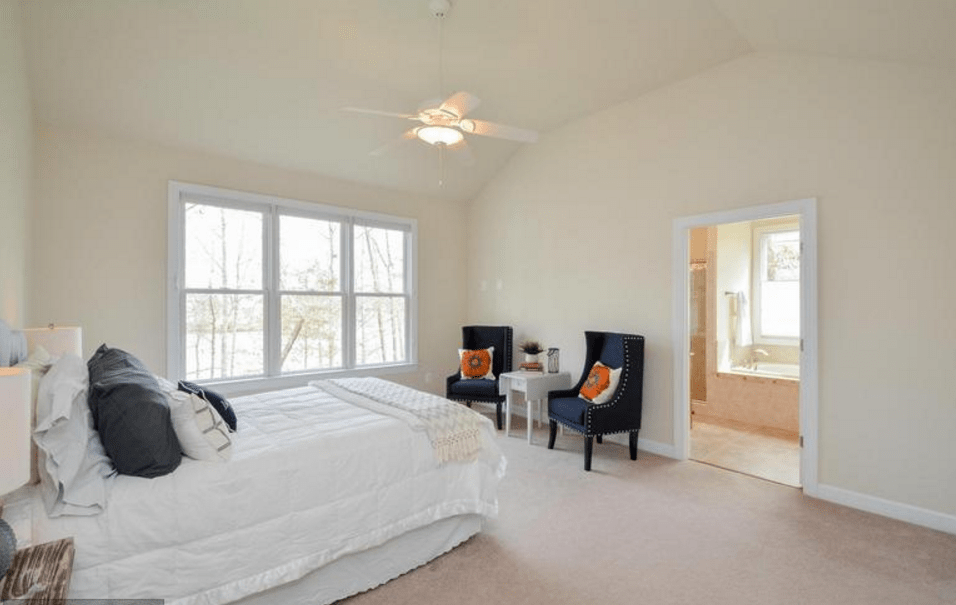 4,000 Sq Ft Waterfront Home At Lake Anna Realtycoo