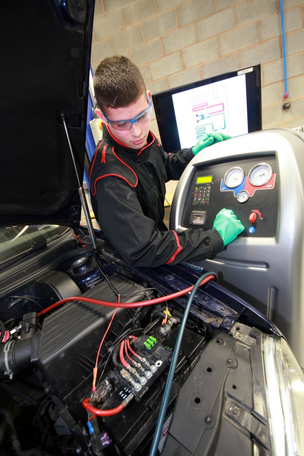 Motor vehicle student with diagnostics kit 1 Reaseheath College