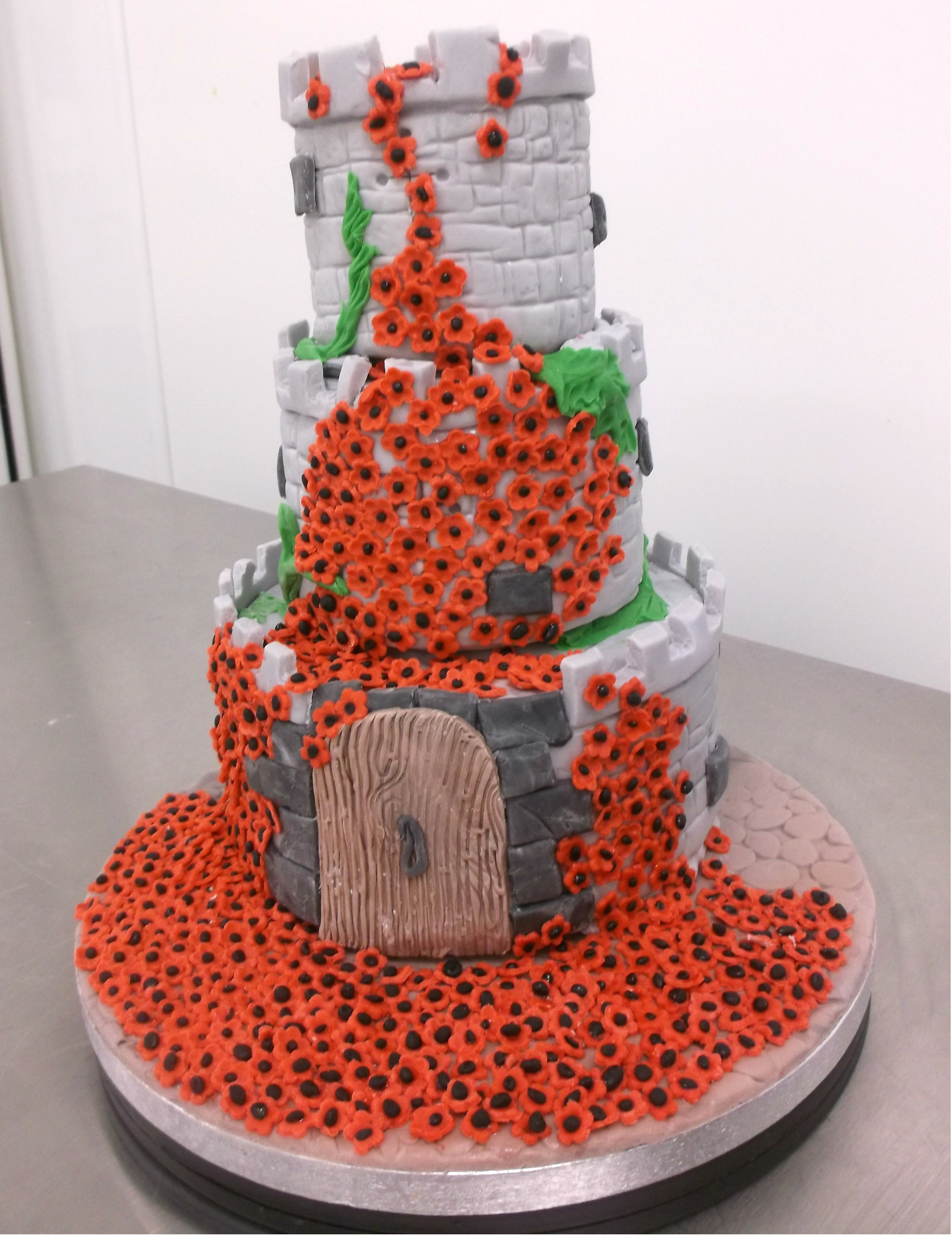 Sweet success for bakery students’ memorial cake Reaseheath College