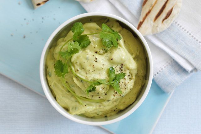 Guacamole com iogurte Receitas de Comidas