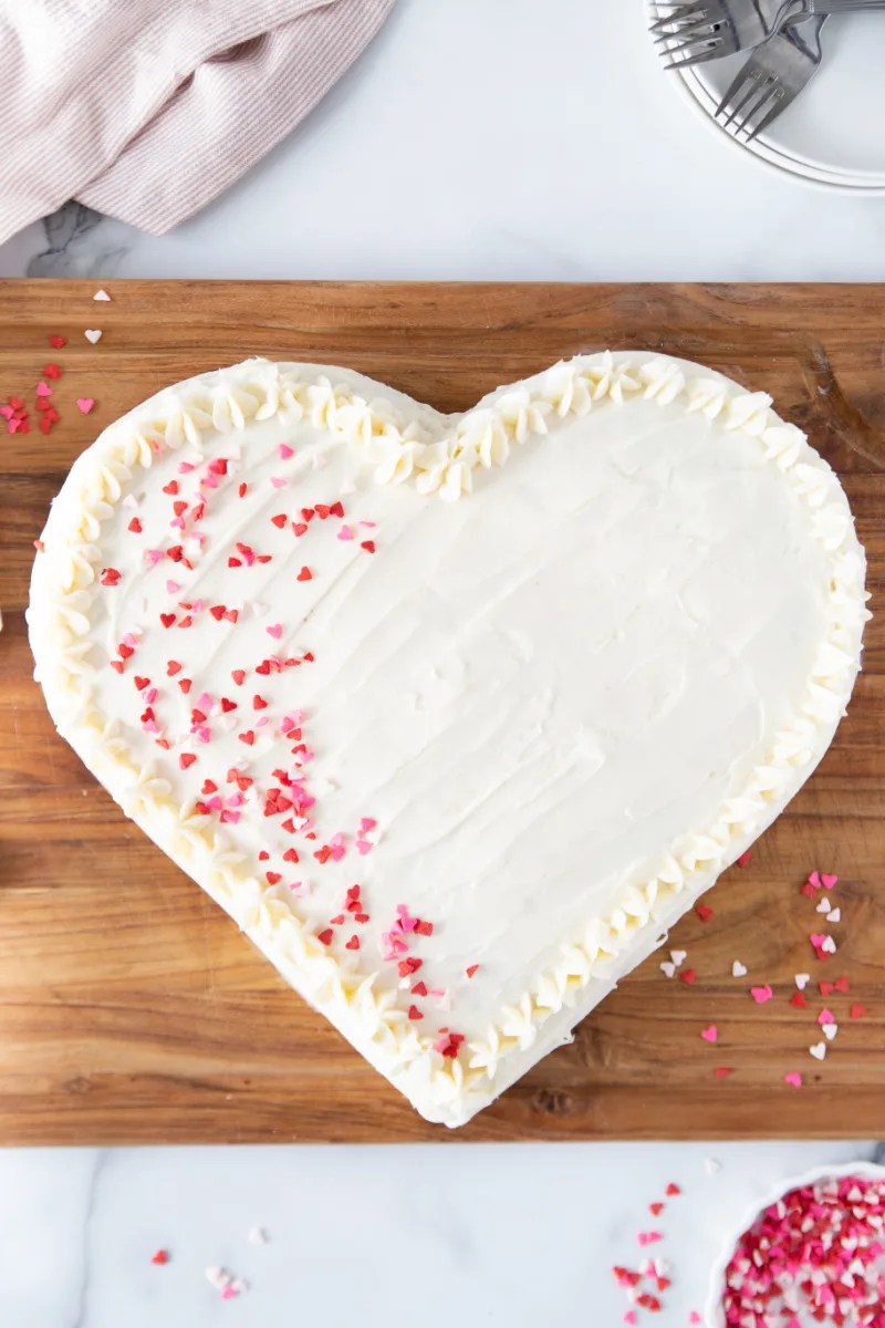 "An Incredible Collection of Heart Cake Images in Full 4K Quality Over 999 Stunning Pictures to