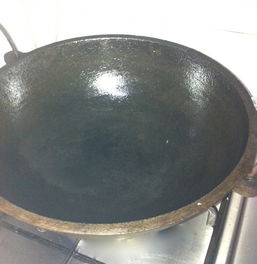Removing rust stains Cast Iron and Carbon Steel Skillets/Woks