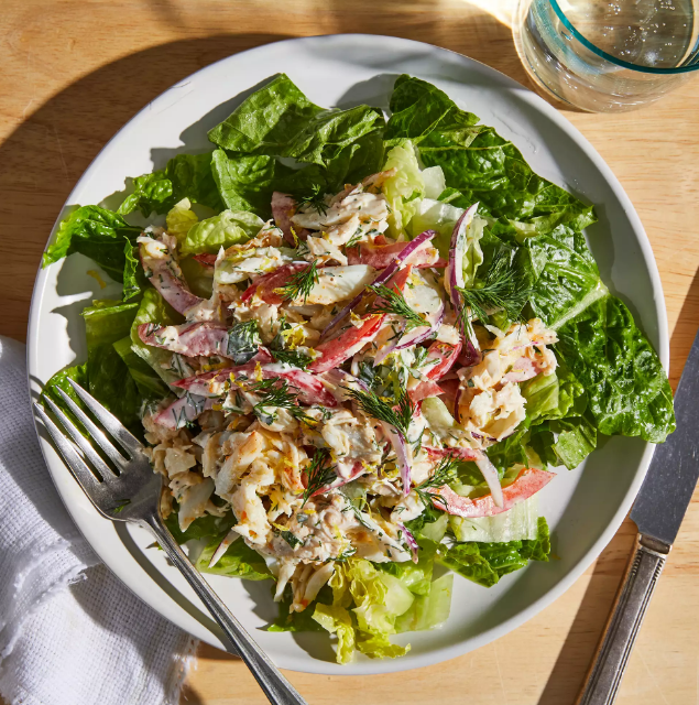What is the difference between crab meat and crab salad? RecipeLabs