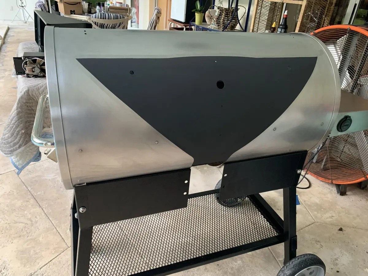 Bull Peeling paint Rec Teq Pellet Grill Forum