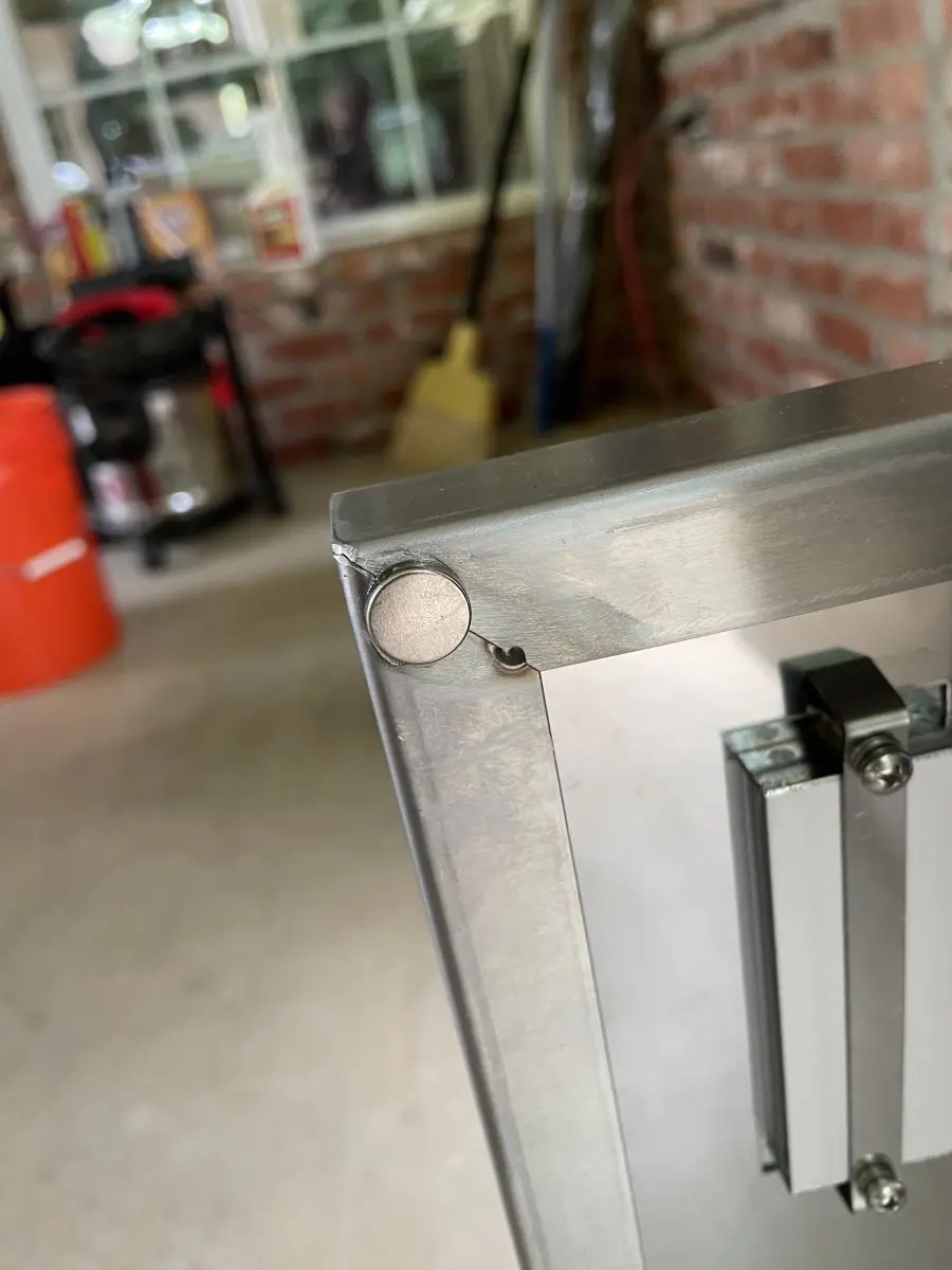 RT1070 Easy fix for doors not staying shut. Rec Teq Pellet