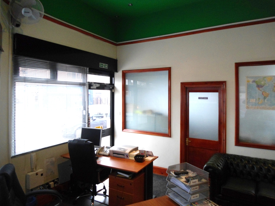 Home FOR SALE FANSHAWE AVE, IG11 8RQ