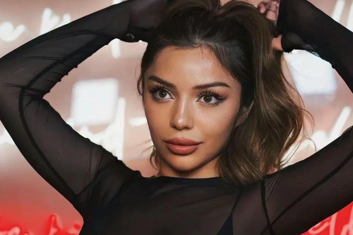 Trendy Influencer and Model Katiana Kay