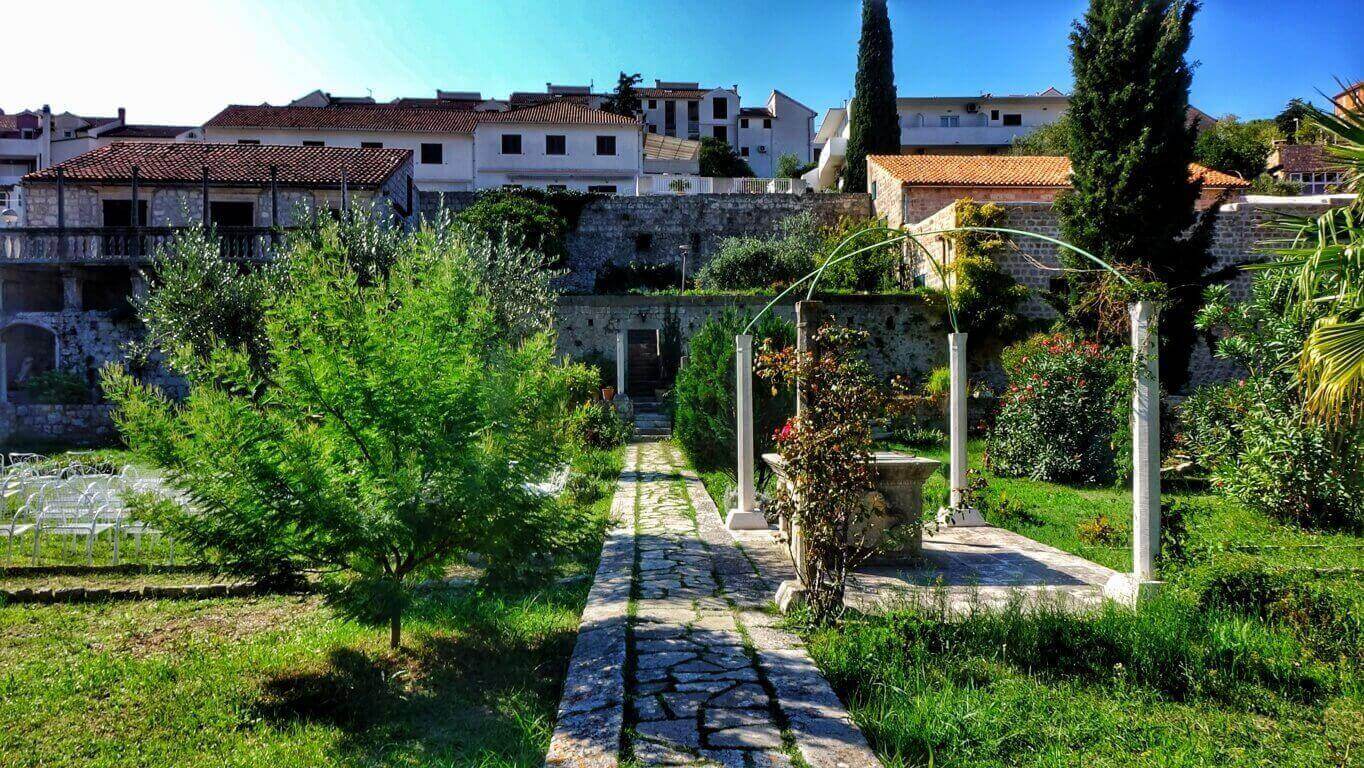 One Day in Hvar: Top Things to Do in Hvar Town 1