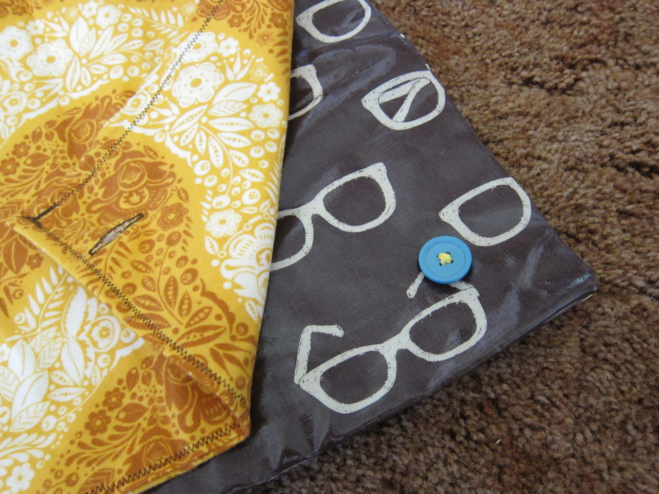 Tutorial Modern Baby Changing Pad RedHandled Scissors