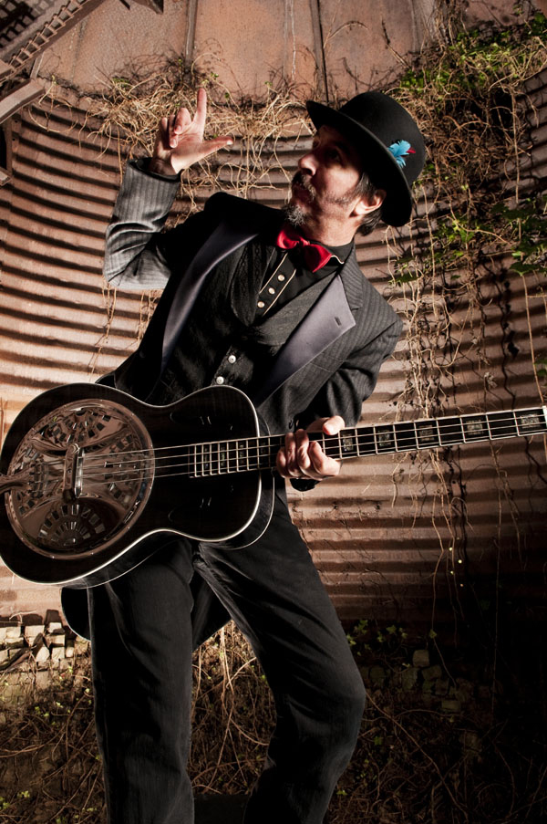 Les Claypool • Red Light Management