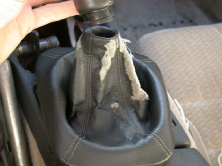 1990-97 Dodge Stealth shift boot installation
