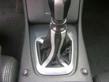2007-12 Nissan Altima shift boot installation