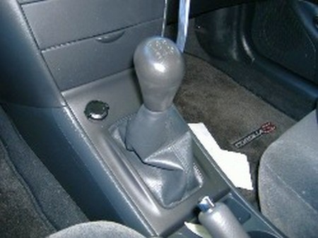 2003-08 Toyota Corolla shift boot installation