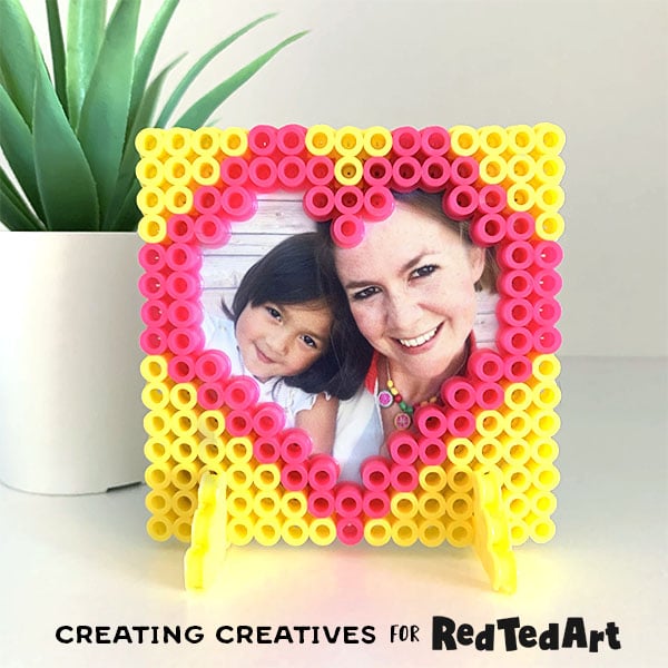 Perler Bead Picture Frame Heart for Valentines - Red Ted Art - Kids Crafts