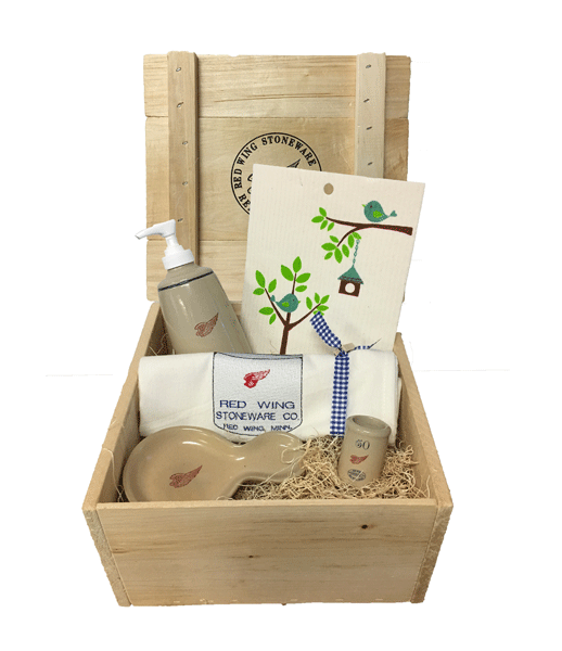 Kitchen Dress Up Box Red Wing Stoneware & Pottery
