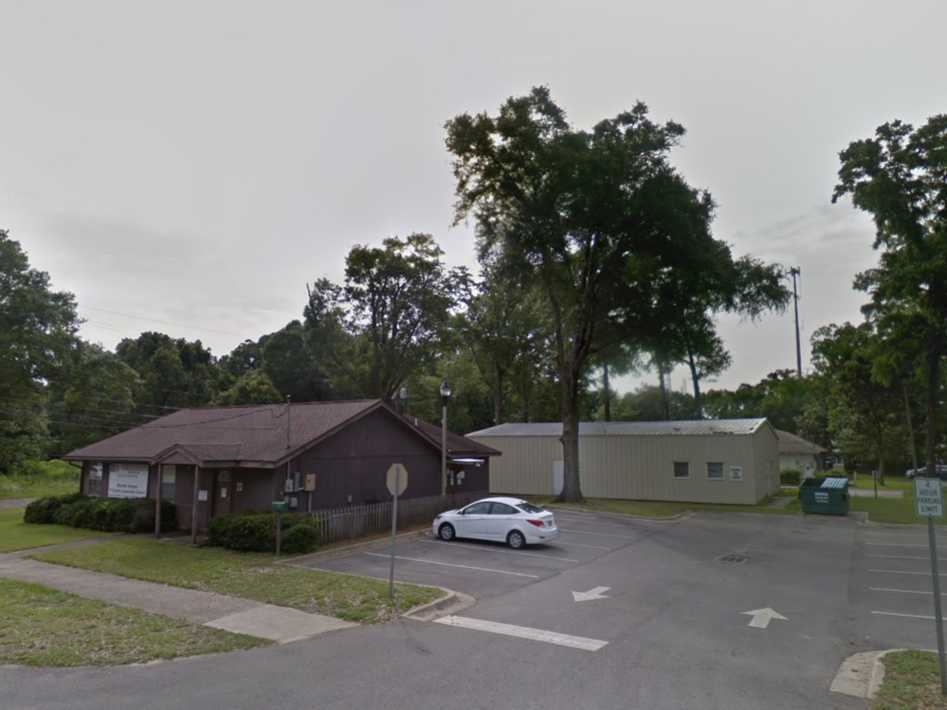 Sharing & Caring of Okaloosa County Crestview Center, 298 Martin