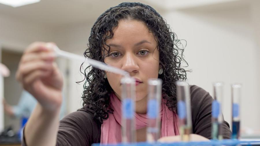 What Is the Definition of Test Tube Holder?