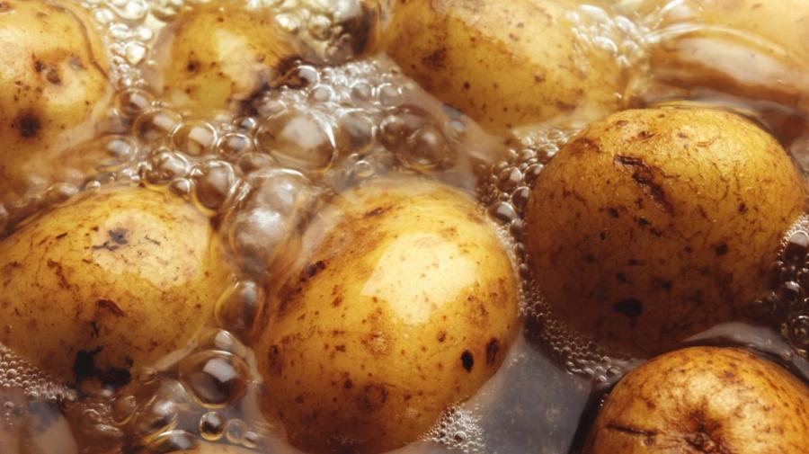 How Long Does It Take to Boil Whole Potatoes?