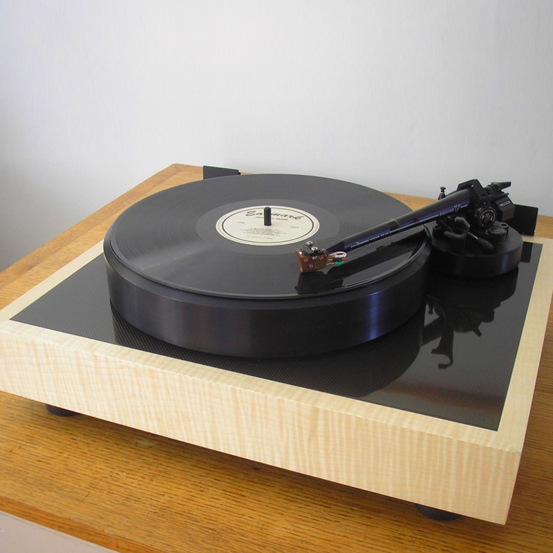 STST Turntables • Reference Audio Perfectly Crafted Audio Equipment
