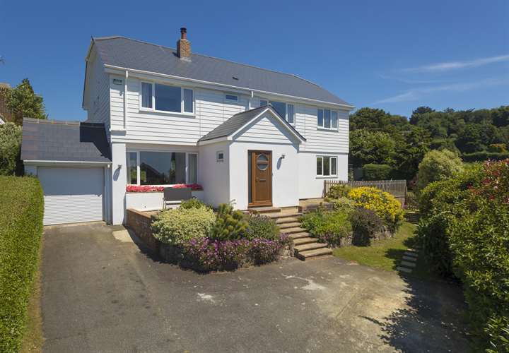 Colebrook Sturrock Sales Estate Agents reviews