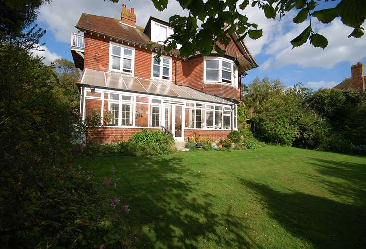 Colebrook Sturrock Sales Estate Agents reviews